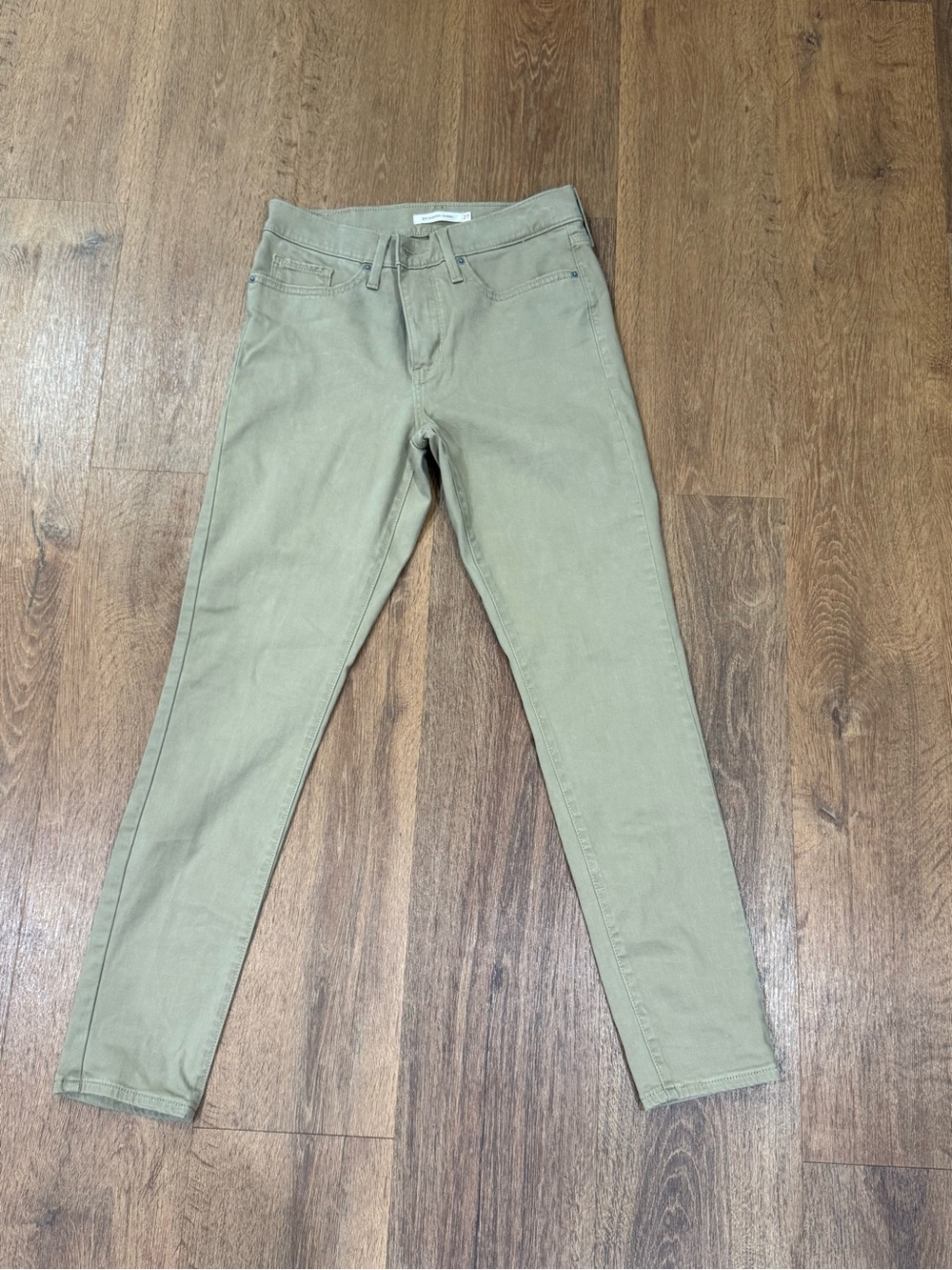 Levi's 311 Shaping Skinny Jeans Waist 27 Beige